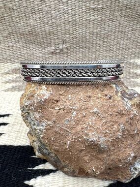 Nora Tahe Navajo Native American Sterling Silver Rope Cuff Bracelet 6.75"